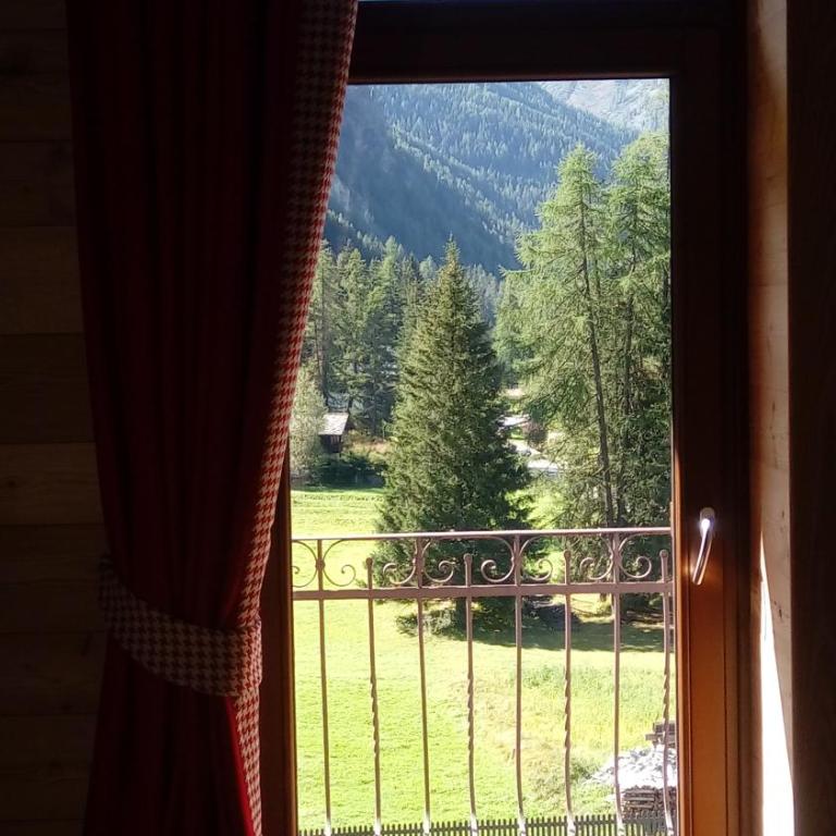 Albergo Monte Cervino - Camera Queen Superior - 2