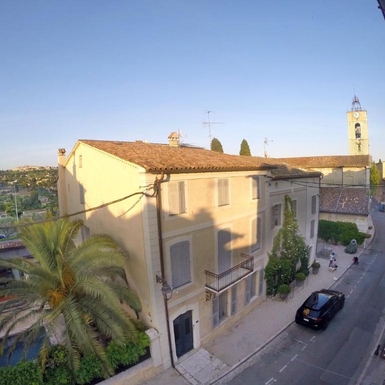 Maison Carles BnB - Suite Familiale avec Lit King-Size - 8