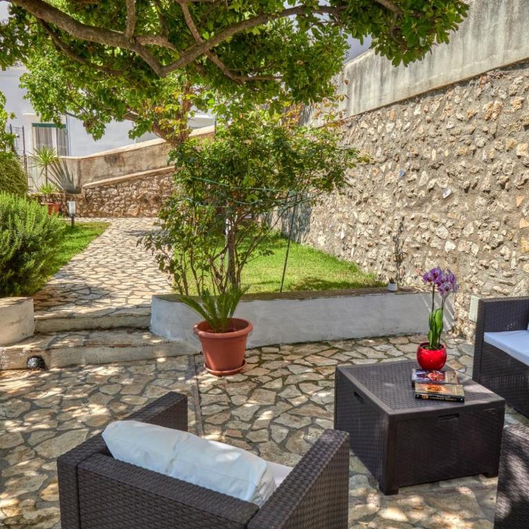 Villa Giardini Luxury Room - Camera Matrimoniale Deluxe con Balcone - 19
