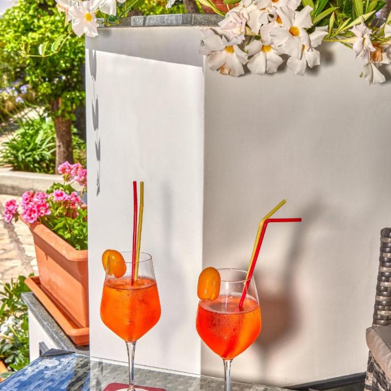 Villa Giardini Luxury Room - Camera Matrimoniale Deluxe con Balcone - 27