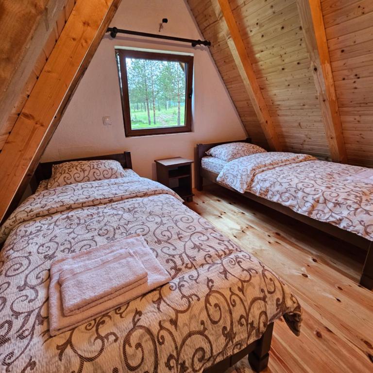 Vikendice SMOLOVIC - Two-Bedroom Chalet - 22