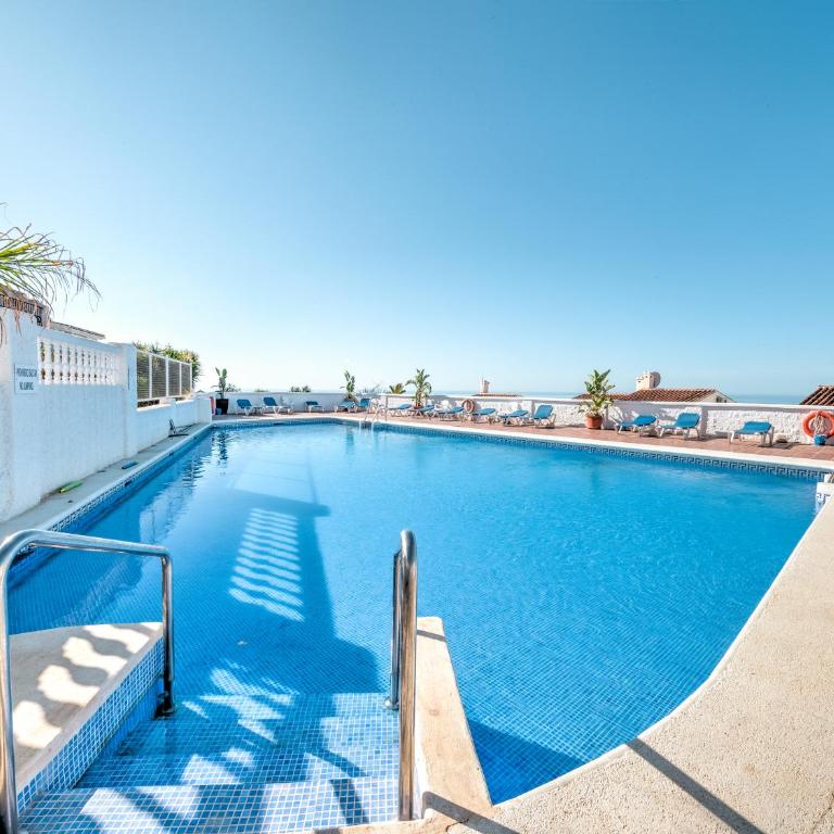 Beautiful Townhouse with two terraces in Nerja - Villa de 2 dormitorios - 25