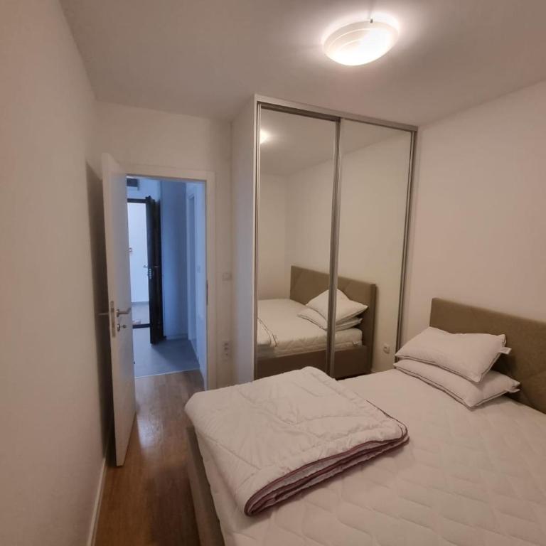 Airport Penthouse Apartments - Apartman sa 1 Spavaćom Sobom - 11