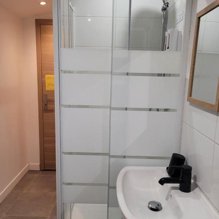 "L'ÎLOT" en plein cœur de Martigues - Appartement en Duplex - 42