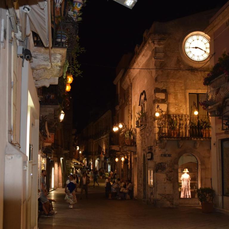 Casa Amelia - Charme in Taormina - Two-Bedroom House - 41