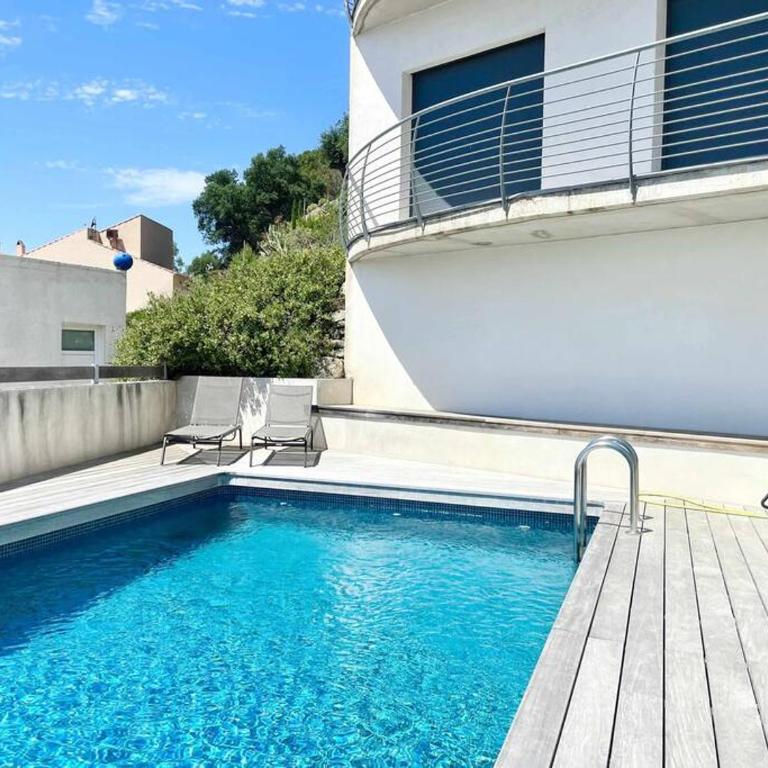 Villa con piscina sobre la Almadrava II - Villa - 7