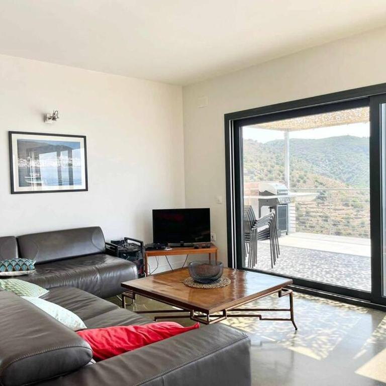 Villa con piscina sobre la Almadrava II - Villa - 10