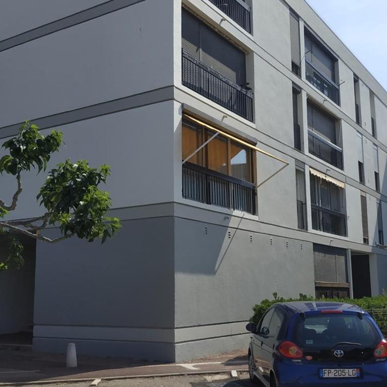 Appartement 30m2 classé 2 étoiles Atout France 200m port plages commerces - Apartment mit 1 Schlafzimmer - 3