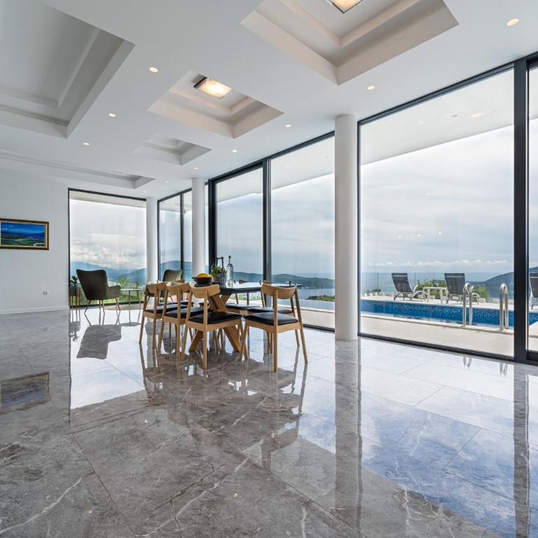 Villa Trebesin - Villa with Private Pool - 40