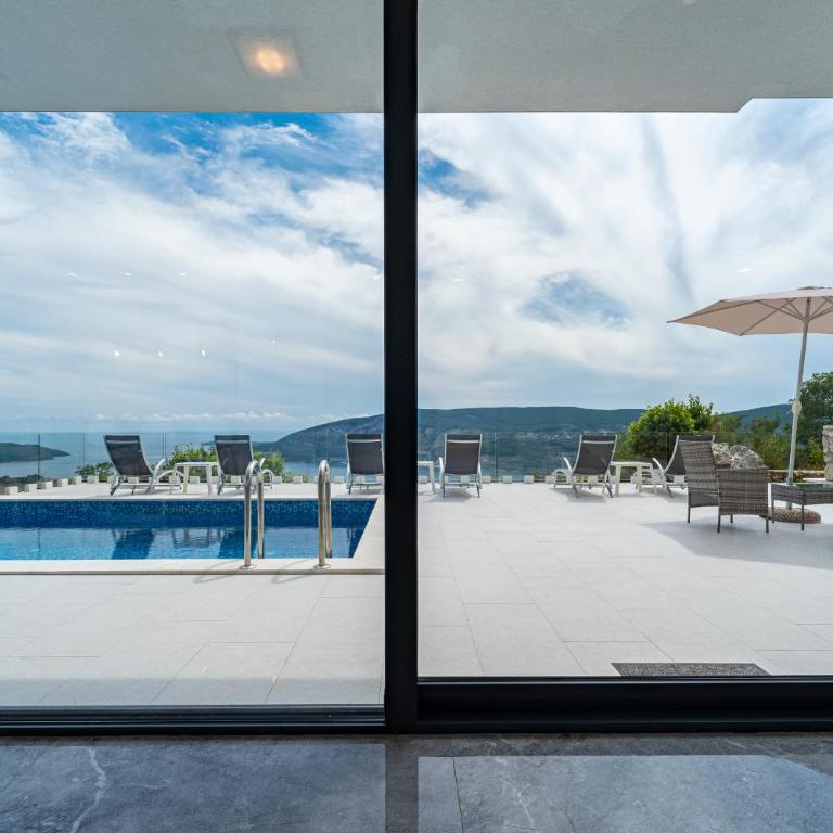 Villa Trebesin - Villa with Private Pool - 5