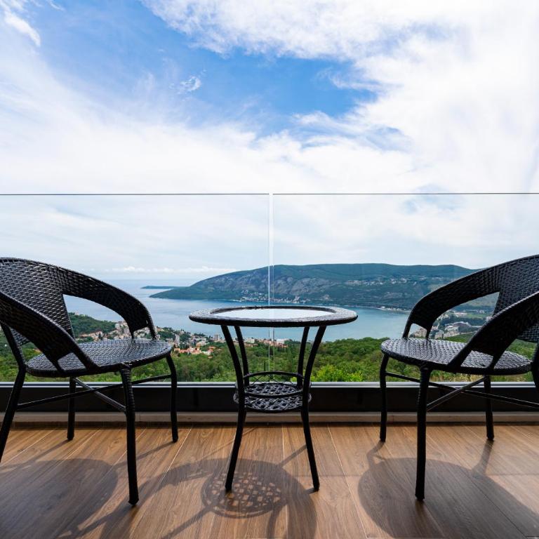 Villa Trebesin - Villa with Private Pool - 52