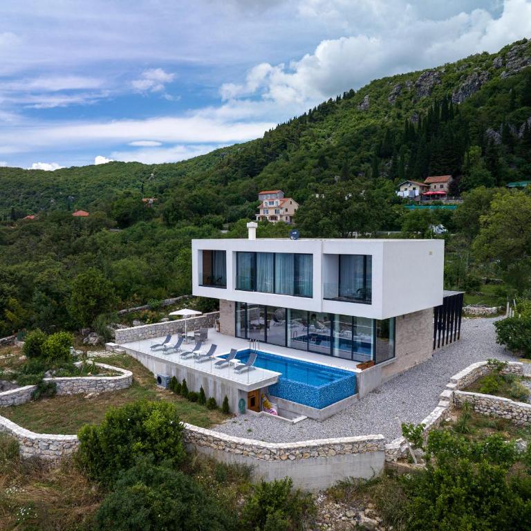 Villa Trebesin - Villa with Private Pool - 93