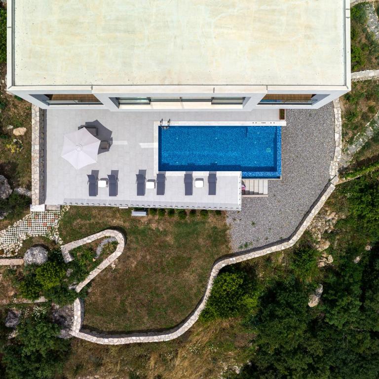 Villa Trebesin - Villa with Private Pool - 85