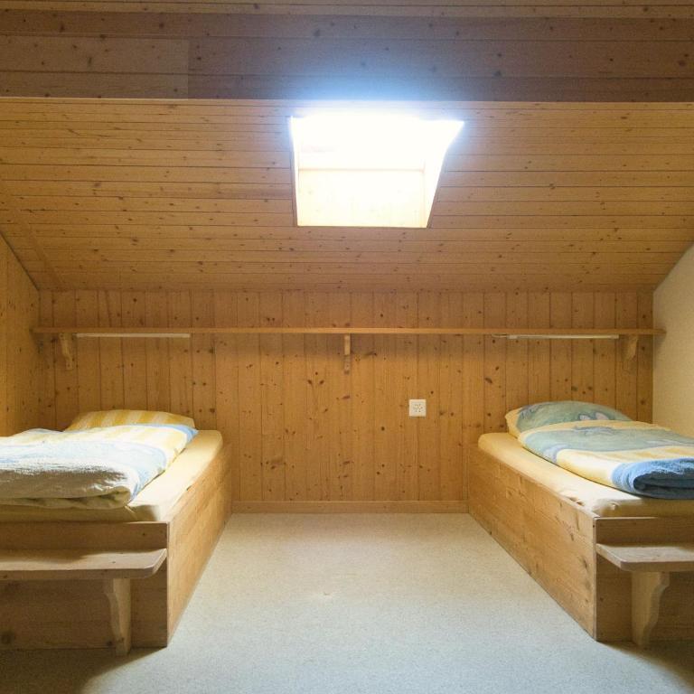 Hotel Aletschhorn - Bett im gemischten Schlafsaal mit 10 Betten - 1