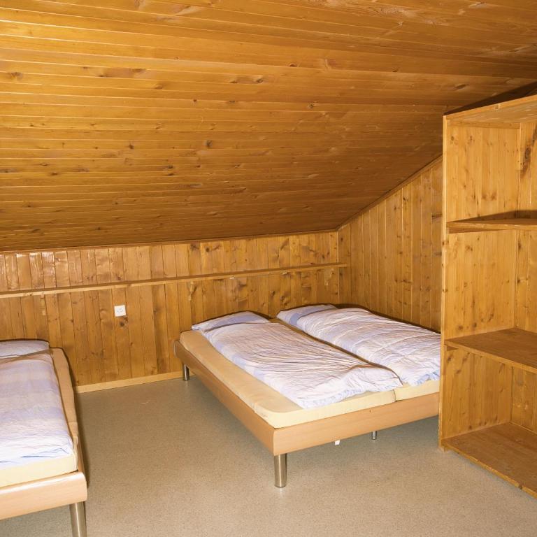 Hotel Aletschhorn - Bett im gemischten Schlafsaal mit 10 Betten - 2