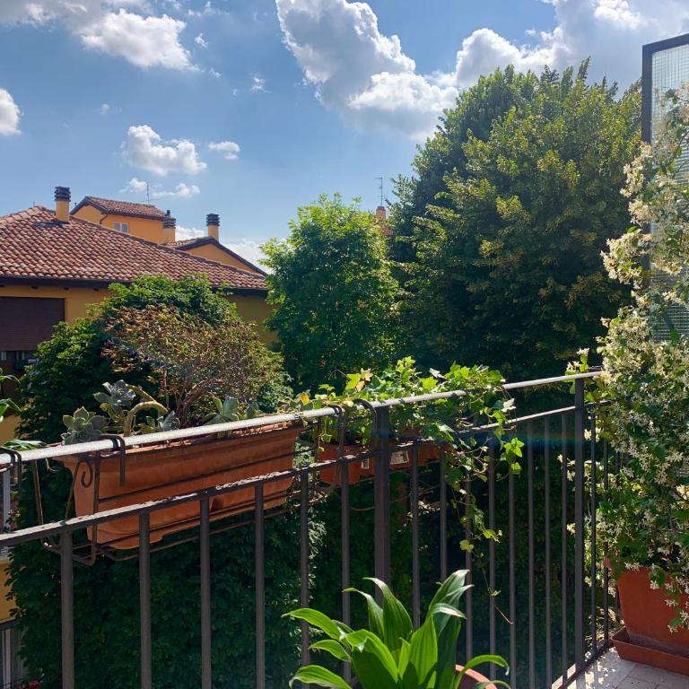 Charming Home Towers-Roofs View - One-Bedroom Apartment - 21