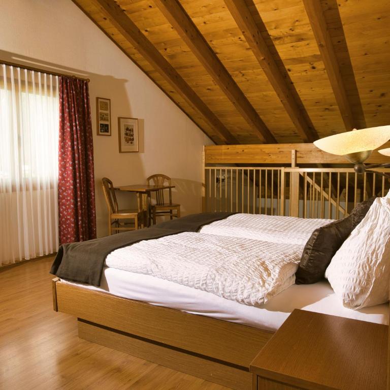 Hotel Massa - Camera Familiare - 1