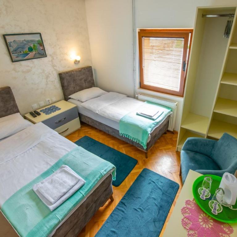 Guesthouse Sandra - Standardna Dvokrevetna Soba sa Zasebnim Krevetima - 2