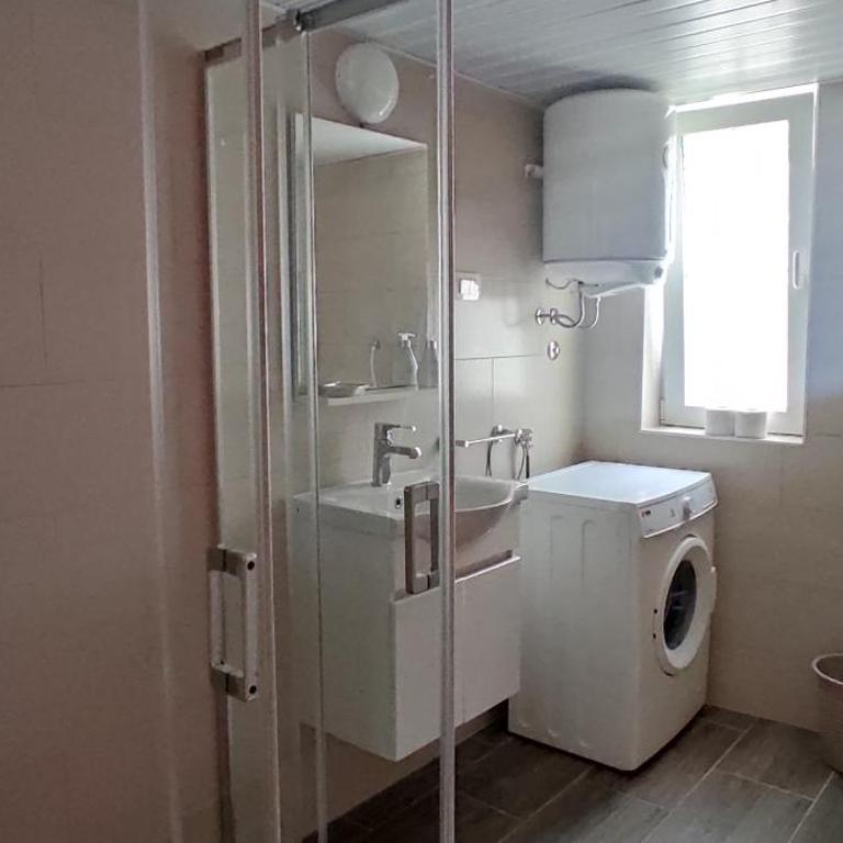 R&A Apartmani Bečići - Apartman sa 2 Spavaće Sobe - 12