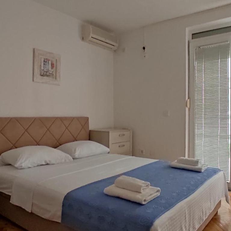 R&A Apartmani Bečići - Apartman sa 2 Spavaće Sobe - 14