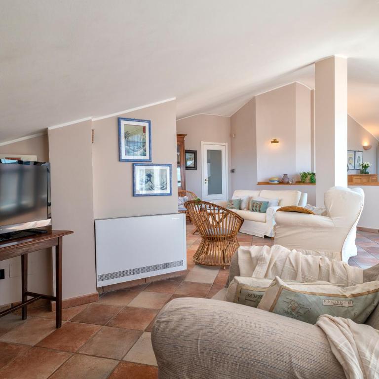 Blue View Penthouse - Magnolia Holidays - Two-Bedroom Apartment - 15