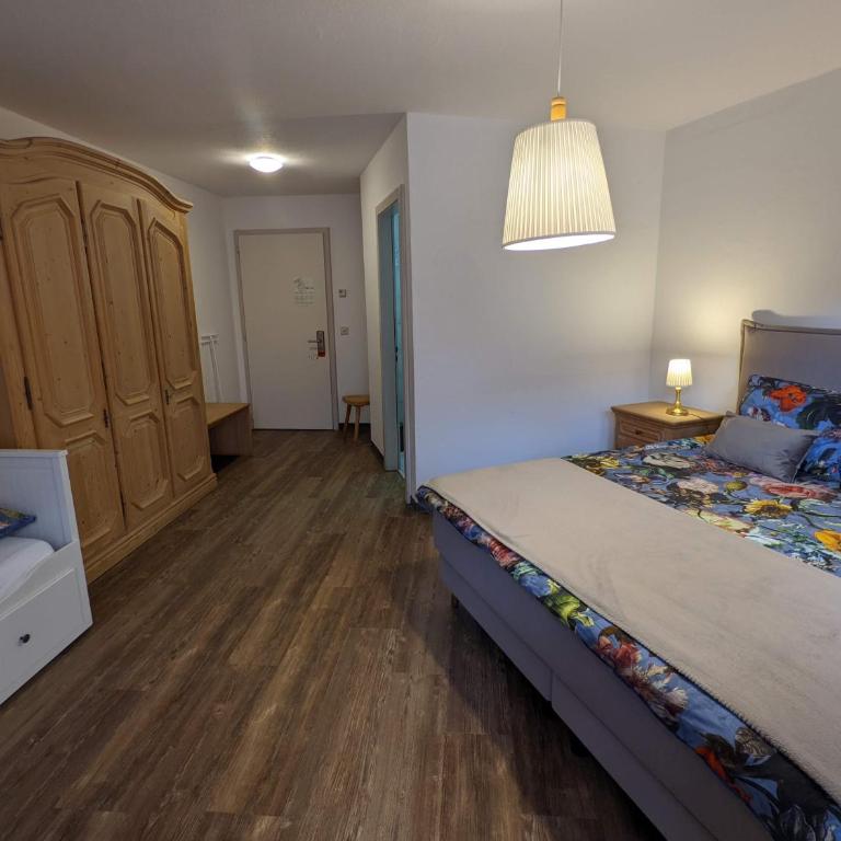 Hotel Beau-Séjour - Dreibettzimmer - 7