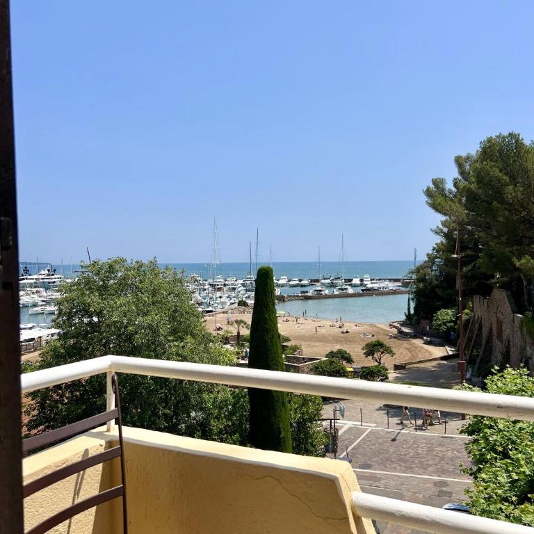 Hotel La Calanque - Chambre Double Deluxe avec Balcon - Vue sur Mer - 3