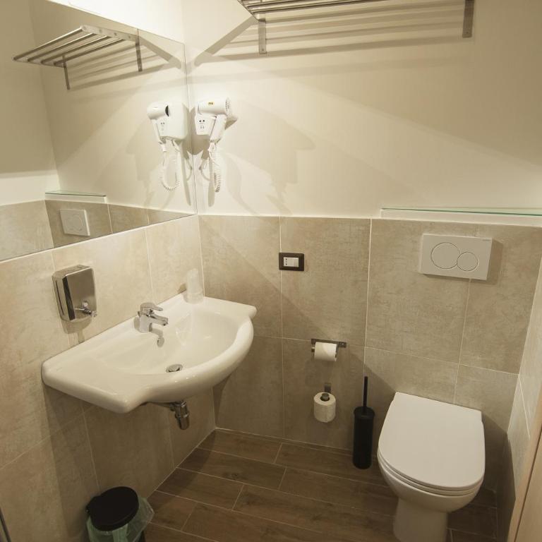 Guesthouse Buonarroti Florence - Monolocale - 11