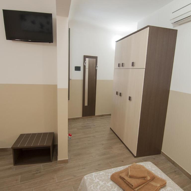 Guesthouse Buonarroti Florence - Monolocale - 8