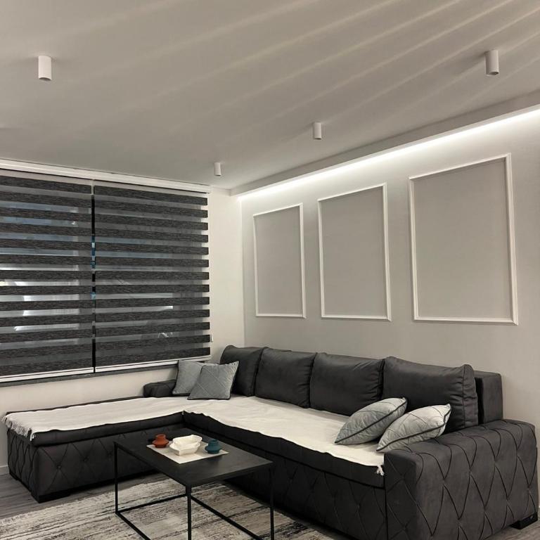 Tao Apartment, Sarajevo - Free Parking & Private Garage - Two-Bedroom Apartment - 4