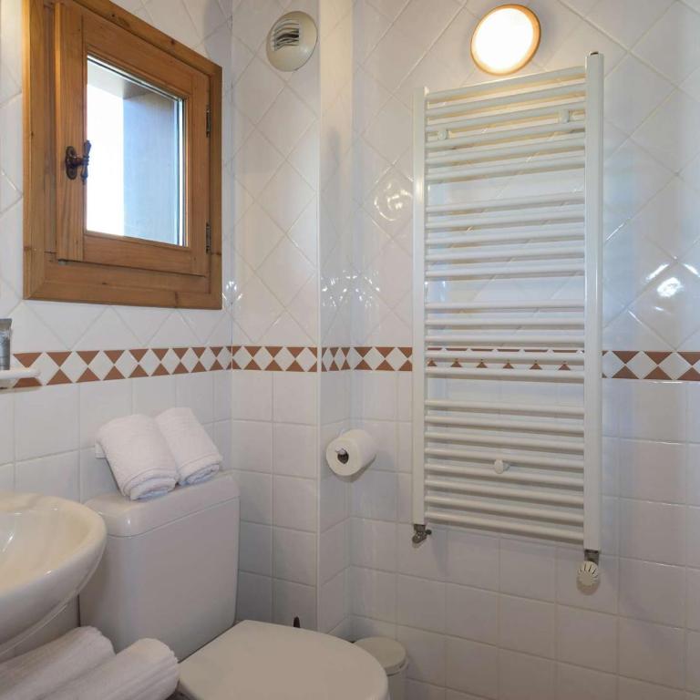 Chalet montagnard à Courchevel 1650, 10 personnes, parking - FR-1-631-147 - Chalet - 11