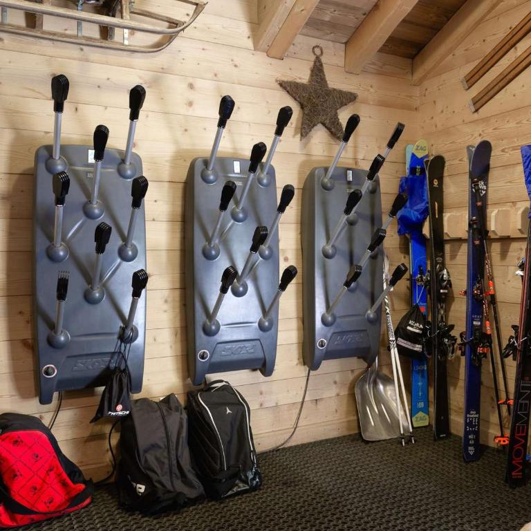 Chalet montagnard à Courchevel 1650, 10 personnes, parking - FR-1-631-147 - Chalet - 17