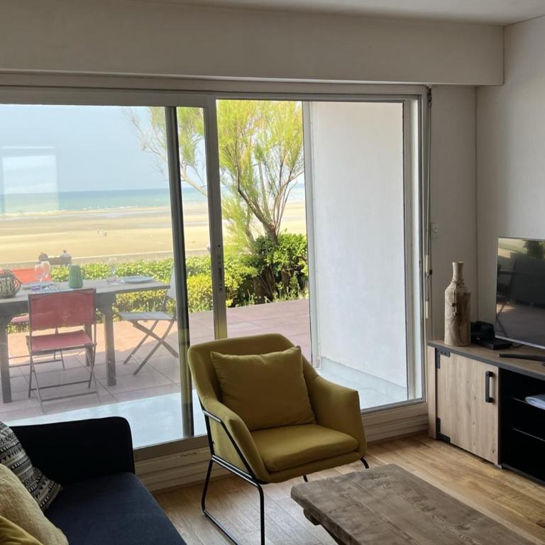 Appartement 2P, Rez-de-jardin, Accès Plage, Animaux OK, Parking, Internet Inclus - FR-1-487-355 - Appartamento - 2