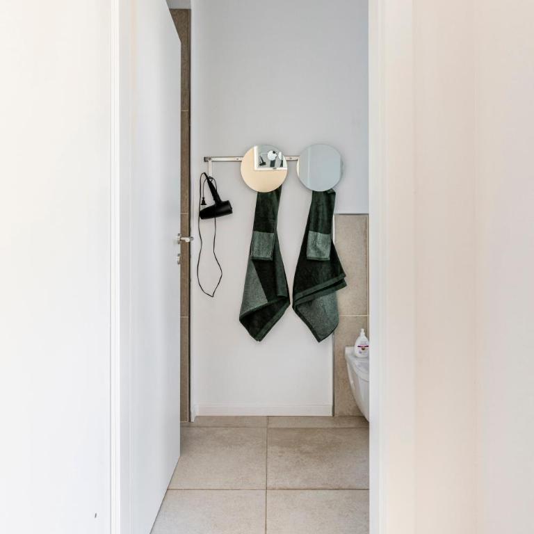 Trendy Aparment with garage right by the lake - Appartamento con 2 Camere da Letto - 13
