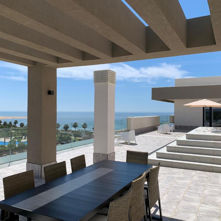 Penthouse with wide terrace next to the ocean - Apartamento de 3 dormitorios - 1