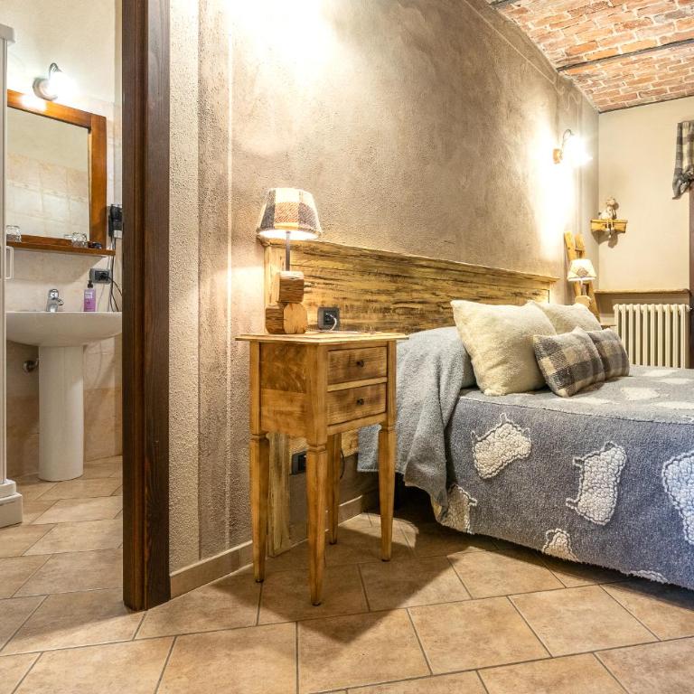 Cascina Veja - Habitación Doble con balcón - 1 o 2 camas - 3