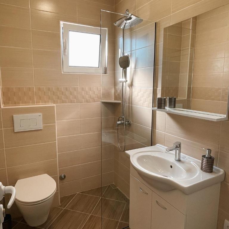 Apartmani Živanović Ulcinj - Kuća sa 1 Spavaćom Sobom - 3