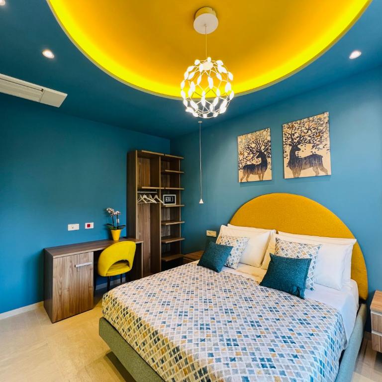 YourHome - Lucrezia Suites - Camera Matrimoniale Deluxe - 9