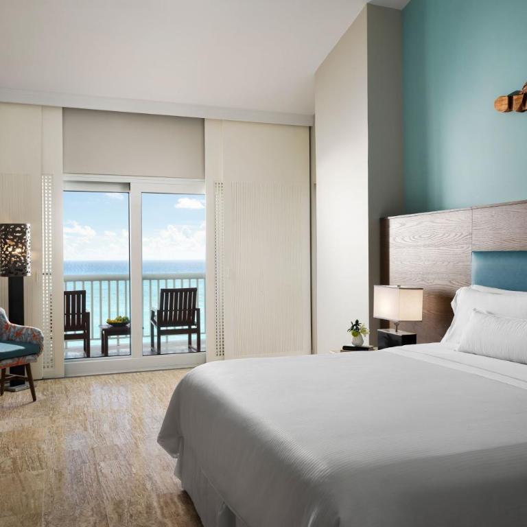 The Westin Cancun Resort & Spa - Suite Master de 1 dormitorio con cama extragrande y vistas al mar - 3