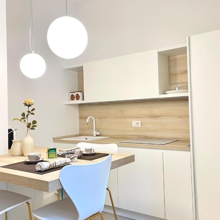 Casa Cavour White - Appartamento con 1 Camera da Letto - 7