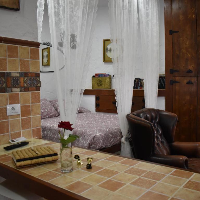 ROMANTICA - Queen Room with Sea View - 1