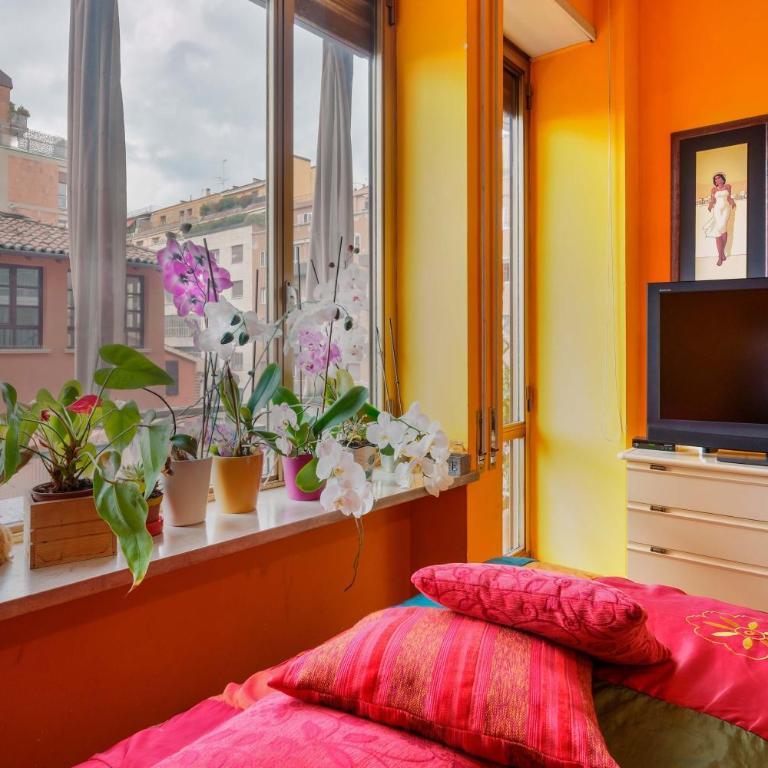 Bed and Breakfast Dolce Vita Bologna - Camera Matrimoniale con Bagno in Comune - 6