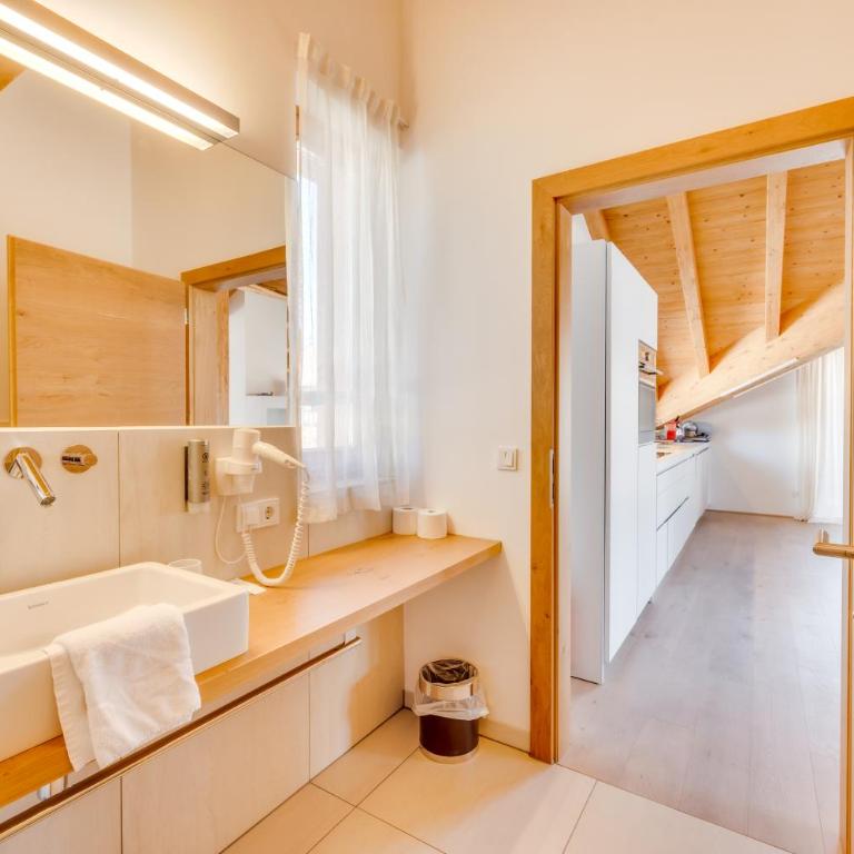 Chalet Bergliebe Seefeld Bergblick & Kamin - Apartment mit 3 Schlafzimmern - 9