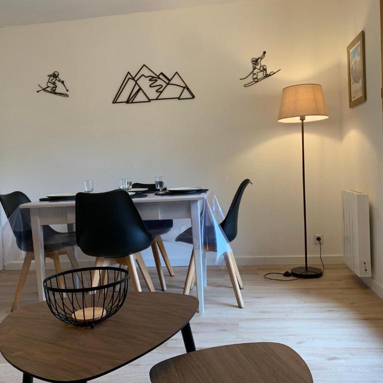 Le Flocon d'Aurouze 509, Appartement 4 personnes, La Joue du Loup - Appartement 1 Chambre - 25