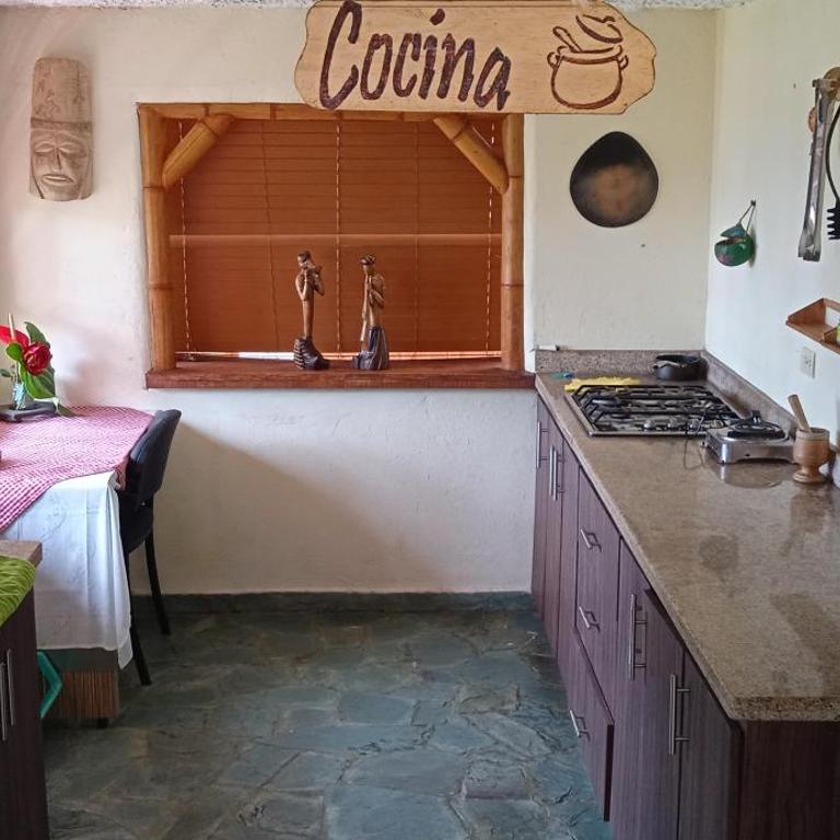 Cabaña Mikhuna, Bienestar en las montañas !!! - Casa de 4 dormitorios - 2
