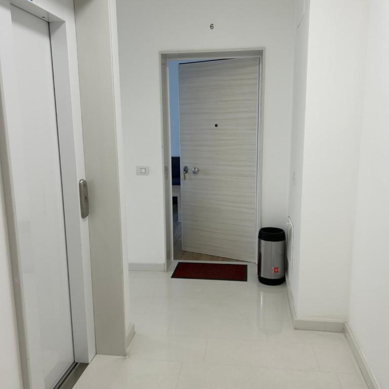 Central Modern Apartment Bari - Appartamento con 2 Camere da Letto - 14