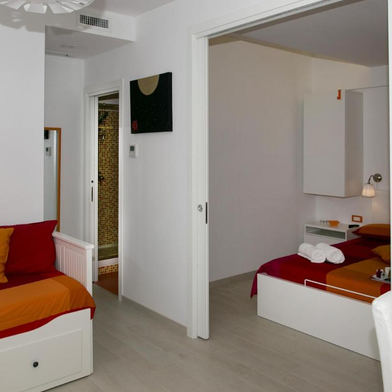 Rifa b&b - Camera Familiare con Bagno Privato - 4