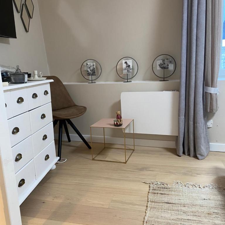 Petite maison hyper centre de Dieppe proche plage - Maison 1 Chambre - 14