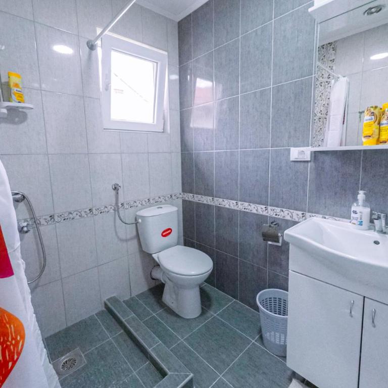 APARTMANI SIMONOVIC 2 - Apartman sa 2 Spavaće Sobe - 5