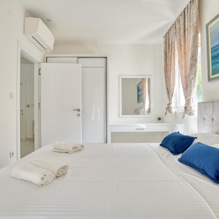 The Golden Luxury Apartments - Apartman sa 2 Spavaće Sobe, Terasom i Pogledom na More - 22